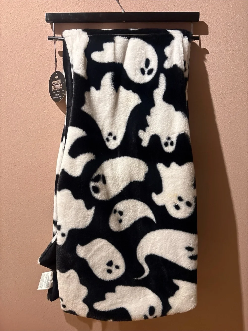 Ghost Halloween Faux Fur Throw Blanket 50” X 60”  Black/ White NEW